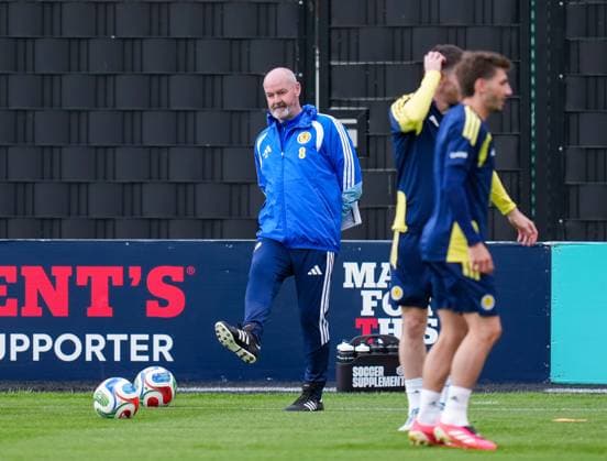 Scotland Men s Head Coach Steve Clarke Scotland Team Training, Football, Hampden Park, Glasgow, Scotland, UK - 29 May 2026Glasgow Hampden Park United Kingdom EDITORIAL USE ONLY No use with unauthorised audio, video, data, fixture lists, club league logos or live services. Online in-match use limited to 120 images, no video emulation. No use in betting, games or single club league player publications. Copyright: xStuartxWallace Shutterstockx 16902976w