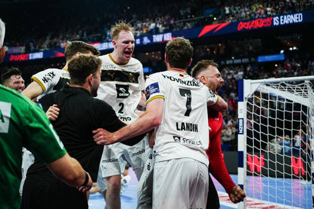 THW Kiel jubelt Jubel nach Sieg Spielende GER, Montpellier Handball vs. THW Kiel, Handball, EHF European League, Halbfinale, Saison 2025 2026, 30.05.2026 GER, Montpellier Handball vs. THW Kiel, Handball, EHF European League, Halbfinale, Saison 2025 2026, 30.05.2026 Hamburg Copyright: xEibner-Pressefoto MarcelxvonxFehrnx EP_MFN