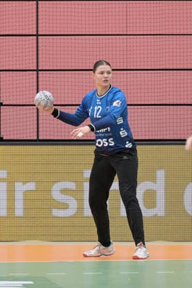 Marie Kristin Weiss (TusSies Metzingen, 12) im Tor am mit Ball TusSies Metzingen vs. SV Union Halle-Neustadt , Handball, Alsco HBF, 7. Play-Off Ligaspieltag, Saison 2025 2026, 30.05.2026 TusSies Metzingen vs. SV Union Halle-Neustadt , Handball, Alsco HBF, 7. Play-Off Ligaspieltag, Saison 2025 2026, 30.05.2026 Tuebingen Copyright: xEibner-Pressefoto TobiasxBaurx EP_TBR
