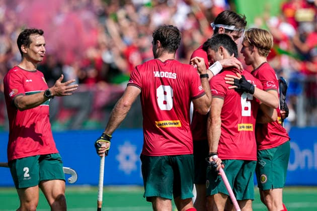 Spieler vom Hamburger Polo Club, jubeln über das Tor zum 1:0, Jubel, Torjubel, Torerfolg, celebrate the goal, goal, celebration, jubelt ueber das Tor, Freuen, Freude, freut sich, optimistisch, positiv, Spielszene, Highlight, Action, Aktion, 30.05.2026, Bonn (Deutschland), Hockey, Deutsche Meisterschaft, Halbfinale, Herren, Hamburger Polo Club - Harvestehuder THC