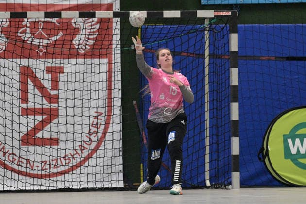 Anita Polackova (TuS Lintfort, 15) im Tor am mit Ball TG Nuertingen vs. TuS Lintfort , Handball, 2.Alsco HBF, 30.Ligaspieltag, Saison 2025 2026, 30.05.2026 TG Nuertingen vs. TuS Lintfort , Handball, 2.Alsco HBF, 30.Ligaspieltag, Saison 2025 2026, 30.05.2026 Nuertingen Copyright: xEibner-Pressefoto TobiasxBaurx EP_TBR