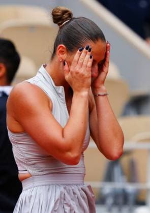 CAPTION CORRECTION - Marta Kostyuk celebrates her fourth round win over Iga Swiatek French Open Tennis, Day Eight, Tennis, Roland Garros, Paris, France - 31 May 2026Paris Roland Garros France EDITORIAL USE ONLY No use with unauthorised audio, video, data, fixture lists, club league logos or live services. Online in-match use limited to 120 images, no video emulation. No use in betting, games or single club league player publications. Copyright: xJavierxGarcia Shutterstockx 16898320m