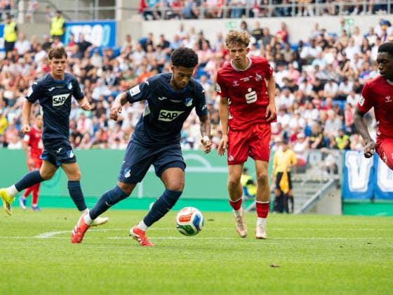 Natnael (TSG Hoffenheim U19, 02) am Ball GER, TSG Hoffenheim vs 1. FC Koeln, Fussball, Finale Deutsche Meisterschaft A-Junioren (U19), Spielzeit 2025 2026, 31.05.2026 GER, TSG Hoffenheim vs 1. FC Koeln, Fussball, Finale Deutsche Meisterschaft A-Junioren (U19), Spielzeit 2025 2026, 31.05.2026 Sinsheim Copyright: xEibner-Pressefoto CarstenxSchwerx EP_CSG