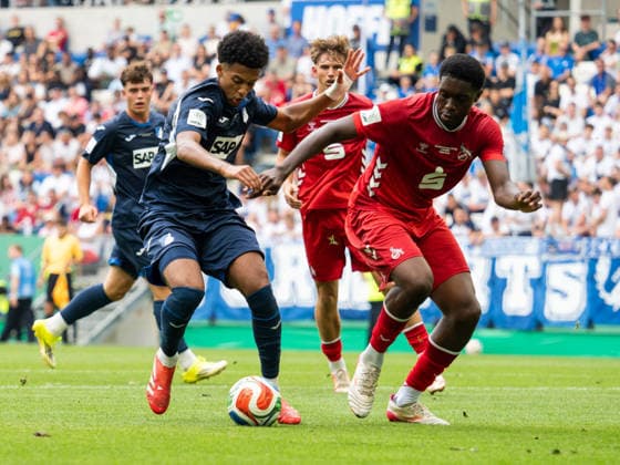 Natnael (TSG Hoffenheim U19, 02), Assad Kotya-Fofana (1. FC Koeln U19, 05) GER, TSG Hoffenheim vs 1. FC Koeln, Fussball, Finale Deutsche Meisterschaft A-Junioren (U19), Spielzeit 2025 2026, 31.05.2026 GER, TSG Hoffenheim vs 1. FC Koeln, Fussball, Finale Deutsche Meisterschaft A-Junioren (U19), Spielzeit 2025 2026, 31.05.2026 Sinsheim Copyright: xEibner-Pressefoto CarstenxSchwerx EP_CSG