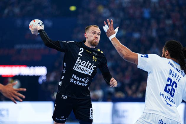 Wurf Tor Simon Pytlick (SG Flensburg-Handewitt, 02) GER, Montpellier Handball vs. SG Flensburg-Handewitt, Handball, EHF European League, Spiel um Platz 3, Saison 2025 2026, 31.05.2026 GER, Montpellier Handball vs. SG Flensburg-Handewitt, Handball, EHF European League, Spiel um Platz 3, Saison 2025 2026, 31.05.2026 Hamburg Copyright: xEibner-Pressefoto MarcelxvonxFehrnx EP_MFN