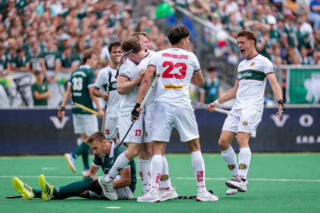 Spieler vom Hamburger Polo Club, jubeln über das Tor zum 3:0, Jubel, Torjubel, Torerfolg, celebrate the goal, goal, celebration, jubelt ueber das Tor, Freuen, Freude, freut sich, optimistisch, positiv, Spielszene, Highlight, Action, Aktion, 31.05.2026, Bonn (Deutschland), Hockey, Deutsche Meisterschaft, Finale, Herren, Hamburger Polo Club - HTC Uhlenhorst Mülheim