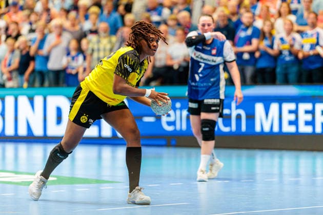 Deborah Lassource (Borussia Dortmund, 22) fuehrt einen Siebenmeter aus und trifft GER, HSG Blomberg-Lippe vs. Borussia Dortmund, Handball, 1. Bundesliga Frauen, Play-Offs, Finale, Spiel 3, 31.05.2026 GER, HSG Blomberg-Lippe vs. Borussia Dortmund, Handball, 1. Bundesliga Frauen, Play-Offs, Finale, Spiel 3, 31.05.2026 Blomberg Copyright: xEibner-Pressefoto JanxRollingerx EP_JSK
