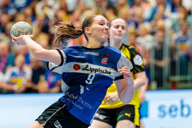 Nieke Kuehne (HSG Blomberg-Lippe, 09) im Torwurf GER, HSG Blomberg-Lippe vs. Borussia Dortmund, Handball, 1. Bundesliga Frauen, Play-Offs, Finale, Spiel 3, 31.05.2026 GER, HSG Blomberg-Lippe vs. Borussia Dortmund, Handball, 1. Bundesliga Frauen, Play-Offs, Finale, Spiel 3, 31.05.2026 Blomberg Copyright: xEibner-Pressefoto JanxRollingerx EP_JSK