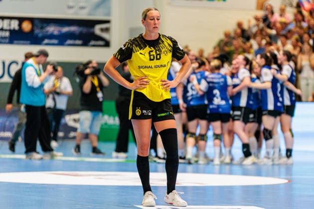 Dana Bleckmann (Borussia Dortmund, 66) zeigt sich enttaeuscht GER, HSG Blomberg-Lippe vs. Borussia Dortmund, Handball, 1. Bundesliga Frauen, Play-Offs, Finale, Spiel 3, 31.05.2026 GER, HSG Blomberg-Lippe vs. Borussia Dortmund, Handball, 1. Bundesliga Frauen, Play-Offs, Finale, Spiel 3, 31.05.2026 Blomberg Copyright: xEibner-Pressefoto JanxRollingerx EP_JSK