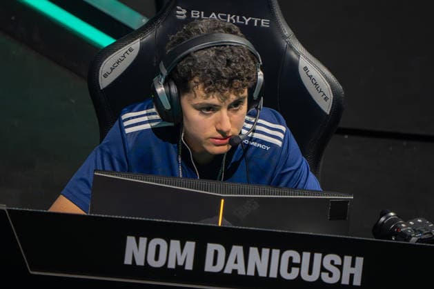 31.05.2026, xkkux, E-Sports, FORTNITE MAJOR 1 SUMMIT, Saison 2025 2026, PSD Bank Dome Düsseldorf: Nom Danicush Das erste LAN-Turnier der FNCS-Saison. 50 Duos treten gegeneinander an, um den Preispool sowie die Qualifikation für die Global Championship 2026 zu gewinnen Die Duos verteilen sich wie folgt: 20 EU, 13 NAC, 3 NAW, 5 Brasilien, 3 Asien, 3 Ozeanien und 3 Naher Osten. Die fünf bestplatzierten Teams qualifizieren sich automatisch für die Global Championship 2026. Nordrhein-Westfahlen Deutschland