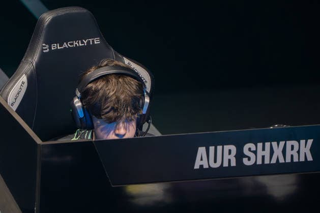 31.05.2026, xkkux, E-Sports, FORTNITE MAJOR 1 SUMMIT, Saison 2025 2026, PSD Bank Dome Düsseldorf: AUR SHXRK Das erste LAN-Turnier der FNCS-Saison. 50 Duos treten gegeneinander an, um den Preispool sowie die Qualifikation für die Global Championship 2026 zu gewinnen Die Duos verteilen sich wie folgt: 20 EU, 13 NAC, 3 NAW, 5 Brasilien, 3 Asien, 3 Ozeanien und 3 Naher Osten. Die fünf bestplatzierten Teams qualifizieren sich automatisch für die Global Championship 2026. Nordrhein-Westfahlen Deutschland