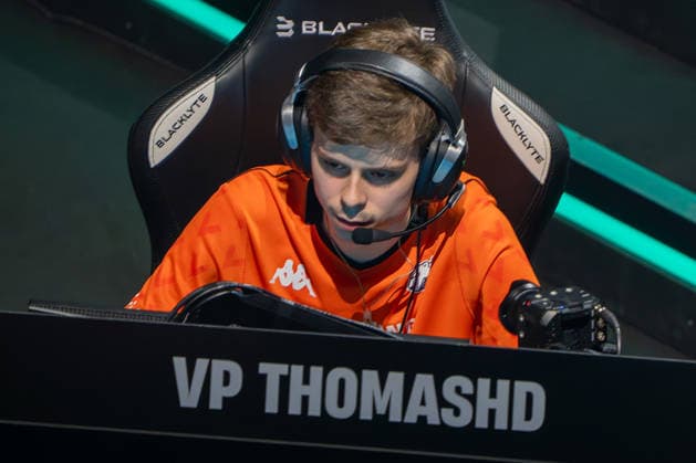 31.05.2026, xkkux, E-Sports, FORTNITE MAJOR 1 SUMMIT, Saison 2025 2026, PSD Bank Dome Düsseldorf: VP Thomashd Das erste LAN-Turnier der FNCS-Saison. 50 Duos treten gegeneinander an, um den Preispool sowie die Qualifikation für die Global Championship 2026 zu gewinnen Die Duos verteilen sich wie folgt: 20 EU, 13 NAC, 3 NAW, 5 Brasilien, 3 Asien, 3 Ozeanien und 3 Naher Osten. Die fünf bestplatzierten Teams qualifizieren sich automatisch für die Global Championship 2026. Nordrhein-Westfahlen Deutschland