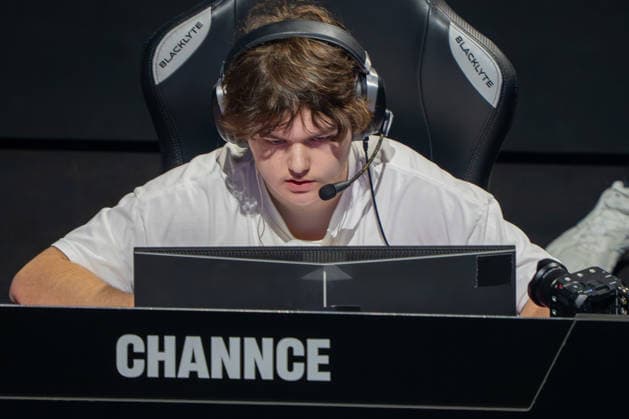 31.05.2026, xkkux, E-Sports, FORTNITE MAJOR 1 SUMMIT, Saison 2025 2026, PSD Bank Dome Düsseldorf: Channce Das erste LAN-Turnier der FNCS-Saison. 50 Duos treten gegeneinander an, um den Preispool sowie die Qualifikation für die Global Championship 2026 zu gewinnen Die Duos verteilen sich wie folgt: 20 EU, 13 NAC, 3 NAW, 5 Brasilien, 3 Asien, 3 Ozeanien und 3 Naher Osten. Die fünf bestplatzierten Teams qualifizieren sich automatisch für die Global Championship 2026. Nordrhein-Westfahlen Deutschland