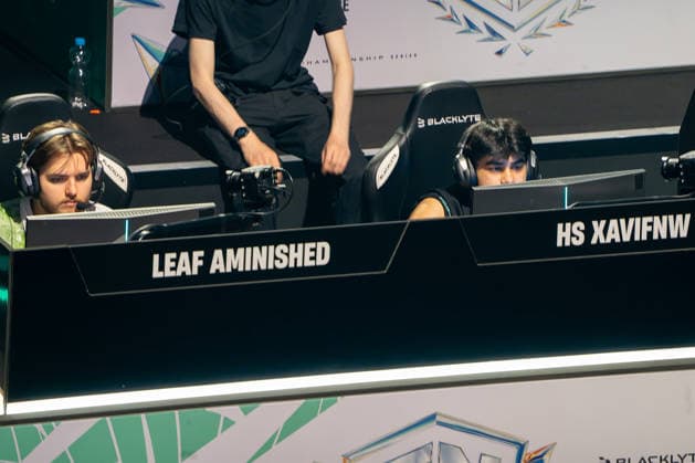 31.05.2026, xkkux, E-Sports, FORTNITE MAJOR 1 SUMMIT, Saison 2025 2026, PSD Bank Dome Düsseldorf: Leaf Aminished und HS XAVIFNW Das erste LAN-Turnier der FNCS-Saison. 50 Duos treten gegeneinander an, um den Preispool sowie die Qualifikation für die Global Championship 2026 zu gewinnen Die Duos verteilen sich wie folgt: 20 EU, 13 NAC, 3 NAW, 5 Brasilien, 3 Asien, 3 Ozeanien und 3 Naher Osten. Die fünf bestplatzierten Teams qualifizieren sich automatisch für die Global Championship 2026. Nordrhein-Westfahlen Deutschland
