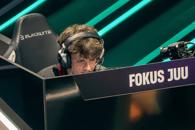 31.05.2026, xkkux, E-Sports, FORTNITE MAJOR 1 SUMMIT, Saison 2025 2026, PSD Bank Dome Düsseldorf: Fokus Juu Das erste LAN-Turnier der FNCS-Saison. 50 Duos treten gegeneinander an, um den Preispool sowie die Qualifikation für die Global Championship 2026 zu gewinnen Die Duos verteilen sich wie folgt: 20 EU, 13 NAC, 3 NAW, 5 Brasilien, 3 Asien, 3 Ozeanien und 3 Naher Osten. Die fünf bestplatzierten Teams qualifizieren sich automatisch für die Global Championship 2026. Nordrhein-Westfahlen Deutschland