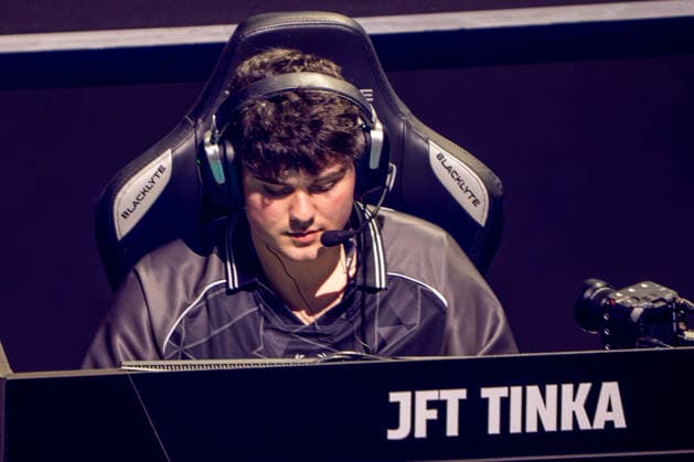 31.05.2026, xkkux, E-Sports, FORTNITE MAJOR 1 SUMMIT, Saison 2025 2026, PSD Bank Dome Düsseldorf: JFT Tinka Das erste LAN-Turnier der FNCS-Saison. 50 Duos treten gegeneinander an, um den Preispool sowie die Qualifikation für die Global Championship 2026 zu gewinnen Die Duos verteilen sich wie folgt: 20 EU, 13 NAC, 3 NAW, 5 Brasilien, 3 Asien, 3 Ozeanien und 3 Naher Osten. Die fünf bestplatzierten Teams qualifizieren sich automatisch für die Global Championship 2026. Nordrhein-Westfahlen Deutschland
