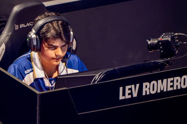 31.05.2026, xkkux, E-Sports, FORTNITE MAJOR 1 SUMMIT, Saison 2025 2026, PSD Bank Dome Düsseldorf: LEV Romero Das erste LAN-Turnier der FNCS-Saison. 50 Duos treten gegeneinander an, um den Preispool sowie die Qualifikation für die Global Championship 2026 zu gewinnen Die Duos verteilen sich wie folgt: 20 EU, 13 NAC, 3 NAW, 5 Brasilien, 3 Asien, 3 Ozeanien und 3 Naher Osten. Die fünf bestplatzierten Teams qualifizieren sich automatisch für die Global Championship 2026. Nordrhein-Westfahlen Deutschland