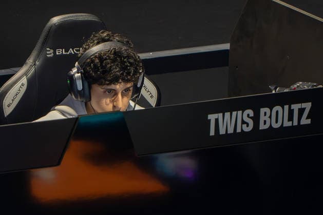 31.05.2026, xkkux, E-Sports, FORTNITE MAJOR 1 SUMMIT, Saison 2025 2026, PSD Bank Dome Düsseldorf: TWIS Boltz Das erste LAN-Turnier der FNCS-Saison. 50 Duos treten gegeneinander an, um den Preispool sowie die Qualifikation für die Global Championship 2026 zu gewinnen Die Duos verteilen sich wie folgt: 20 EU, 13 NAC, 3 NAW, 5 Brasilien, 3 Asien, 3 Ozeanien und 3 Naher Osten. Die fünf bestplatzierten Teams qualifizieren sich automatisch für die Global Championship 2026. Nordrhein-Westfahlen Deutschland