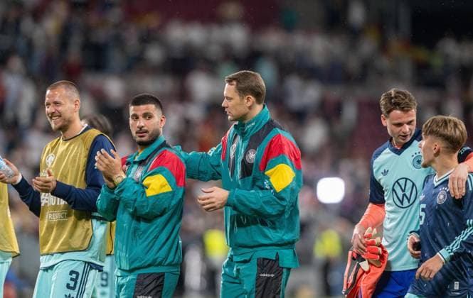 Fussball, Herren, Saison 2025 2025, Länderspiel in Mainz, Deutschland - Finnland, v. l. Waldemar Anton (Deutschland), Deniz Undav (Deutschland), Torwart Manuel Neuer (Deutschland), Torwart Jonas Urbig (Deutschland), Lennart Karl (Deutschland), Jubel nach dem Abpfiff, 31.05. 2026, Copyright: xMatthiasxKochx