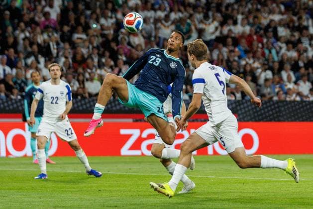 Felix Nmecha (Deutschland) im Zweikampf mit Miro Tenho (Finnland), Deutschland vs Finnland, Fussball, Länderspiel, WM Vorbereitung, Saison 2025 2026, 31.05.2026 Deutschland vs Finnland, Fussball, Länderspiel, WM Vorbereitung, Saison 2025 2026, 31.05.2026 Copyright: xEibner-Pressefoto AlexanderxNeisx EP_ANS