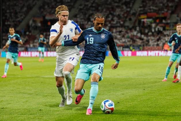Ville Koski (Finnland) im Zweikampf mit Leroy Sane (Deutschland), Deutschland vs Finnland, Fussball, Länderspiel, WM Vorbereitung, Saison 2025 2026, 31.05.2026 Deutschland vs Finnland, Fussball, Länderspiel, WM Vorbereitung, Saison 2025 2026, 31.05.2026 Copyright: xEibner-Pressefoto AlexanderxNeisx EP_ANS
