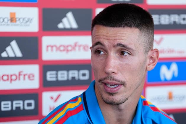 June 1, 2026, Las Rozas, Madrid, Spain: Alejandro Grimaldo attends during the Spain Team Media Day ahead the FIFA World Cup, WM, Weltmeisterschaft, Fussball 2026 at Ciudad del Futbol on June 01, 2026 in Las Rozas, Madrid, Spain. Las Rozas Spain - ZUMAa181 20260601_zaa_a181_041 Copyright: xOscarxJ.xBarrosox