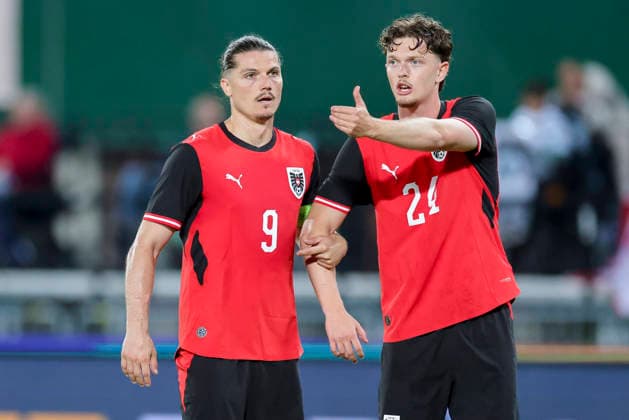 Marcel Sabitzer (Austria) und Paul Wanner (Austria) unterhalten sich, International Friendly, Länderspiel, Nationalmannschaft Austria v Tunisia, Ernst Happel Stadion am 01. June 2026 in Wien, Österreich. (Foto von Marco Steinbrenner DeFodi Images) Marcel Sabitzer (Austria) und Paul Wanner (Austria) talk together, International Friendly, Austria v Tunisia, Ernst Happel Stadion, June 1, 2026 in Vienna, Austria. (Photo by Marco Steinbrenner DeFodi Images) -