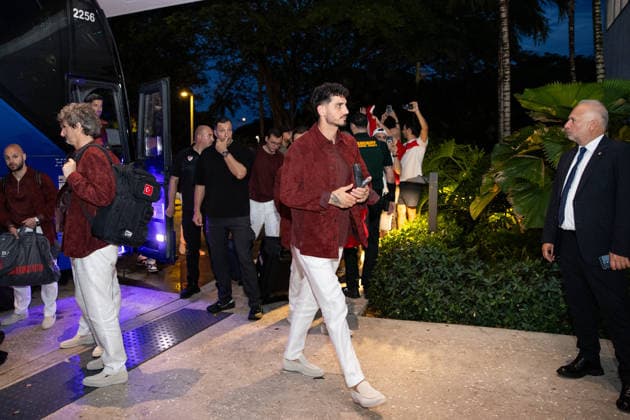 Ahead of 2026 FIFA World Cup, WM, Weltmeisterschaft, Fussball MIAMI, FLORIDA, UNITED STATES - JUNE 02: Samet Akaydin of Turkiye arrives in the United States as preparations begin for the upcoming 2026 FIFA World Cup in Miami, Florida, U.S., June, 2, 2026. Mostafa Bassim Anadolu Florida United States. Editorial use only. Please get in touch for any other usage. Copyright: x2026xAnadoluxMostafaxBassimx