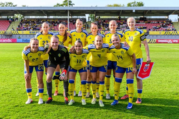 260603 Top left Athinna Persson Lundgren, Svea Rehnberg, Julia Ragnarsson, Ella Reidy, Alice Bergström, Wilma Leidhammar, bottom left Mathilde Janzen, goalkeeper Elvira Björklund, Johanna Renmark, Sara Eriksson and Matilda Nildà n ahead of the U23 women s International Friendly, Länderspiel, Nationalmannschaft football match between Sweden and Norway on June 3, 2026 in Kalmar. Photo: Suvad Mrkonjic BILDBYRAN COP 170 SM0467 fotboll football soccer fotball u23 under 23 sverige sweden norge norway dam bbeng Copyright: SUVADxMRKONJIC BB260603SM084