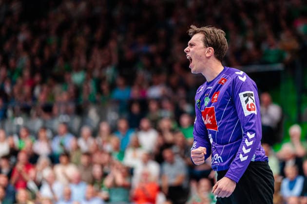 Handball, HBL, TSV GWD Minden - THW Kiel Malte Semisch (GWD Minden, 01) jubelt nach einem gehaltenen Torwurf GER, GWD Minden vs. THW Kiel, Handball, 1. Bundesliga, 33. Spieltag, Spielzeit 2025 2026, 03.06.2026 GER, GWD Minden vs. THW Kiel, Handball, 1. Bundesliga, 33. Spieltag, Spielzeit 2025 2026, 03.06.2026 Minden Copyright: xEibner-Pressefoto JanxRollingerx EP_JSK
