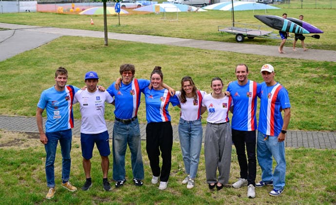 Kanu, ICF Slalom Weltcup in Prag - Troja, PRessekonferenz From left Czech canoeists Lukas Rohan, Jiri Prskavec, Matyas Novak, Tereza Kneblova, Amalie Hilgertova, Barbora Galuskova, Vit Prindis, Jakub Krejci pose to photographers at a press conference, PK, Pressekonferenz prior to ICF Canoe Slalom World Cup 2026 on June 3, 2026, in Prague, Czech Republic. World Cup slalom races to be held June 5-7 in Troja, Prague. (CTKxPhoto RomanxVondrous) CTKPhotoP2026060306135 CTKPhotoP2026060306135