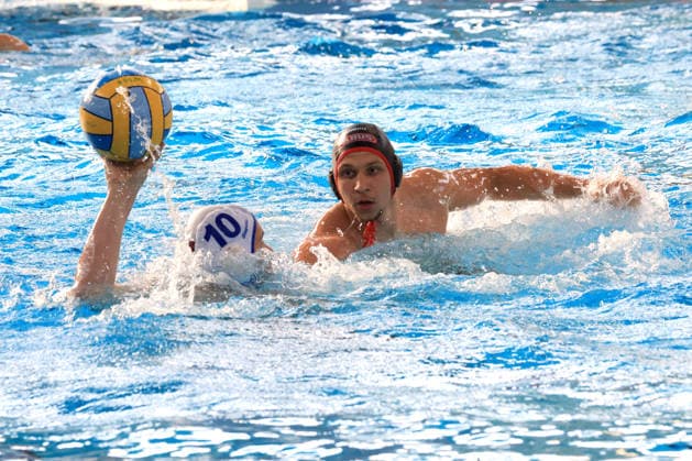 Wasserball, 1. WBB, Spandau 04 - Waspo Hannover DEU, DWV, 1.WBB, Spandau04 vs. Waspo Hannover, 03.06.2026, Schwimmhalle-Schoeneberg, Berlin, DEU, DWV, 1.WBB, Spandau04 vs. Waspo Hannover, im Bild Sebastian Andruskiewicz (Spandau04 2), Nikola Stankovic (Waspo Hannover 10)