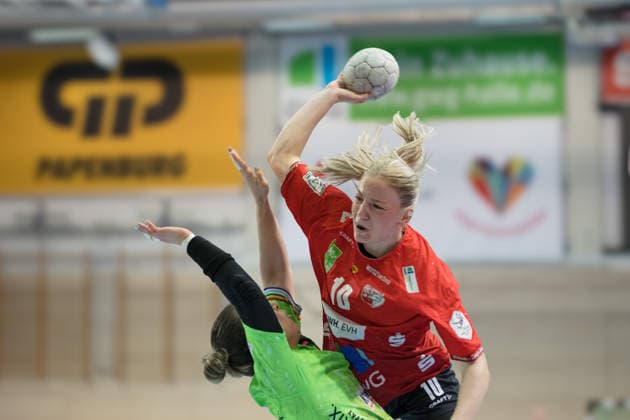 Handball, Frauen, HBF, Relegation, SV Union Halle-Neustadt - Füchse Berlin #2 Angela Cappellaro (Berlin, 17), Viktoria Marksteiner (Halle, 10), SV Union Halle-Neustadt vs. Füchse Berlin, Spreefüxxe, Handball Bundesliga Frauen, Relegation, Hinspiel, Saison 2025 26, 03.06.2026 Halle SWH Arena Sachsen-Anhalt Deutschland