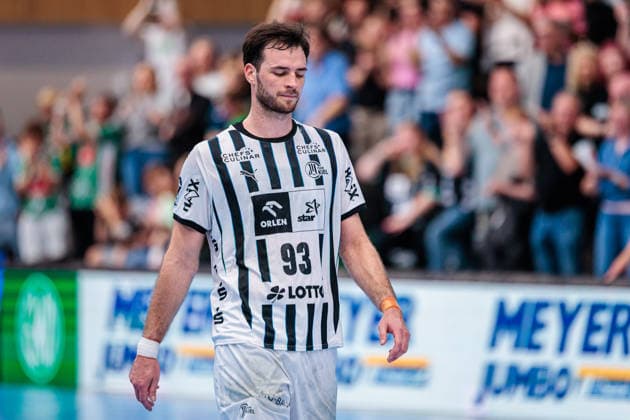 Handball, HBL, TSV GWD Minden - THW Kiel #5 Veron Nacinovic (THW Kiel, 93) zeigt sich nach Spielende enttaeuscht ueber die 34:30 Niederlage GER, GWD Minden vs. THW Kiel, Handball, 1. Bundesliga, 33. Spieltag, Spielzeit 2025 2026, 03.06.2026 GER, GWD Minden vs. THW Kiel, Handball, 1. Bundesliga, 33. Spieltag, Spielzeit 2025 2026, 03.06.2026 Minden Copyright: xEibner-Pressefoto JanxRollingerx EP_JSK