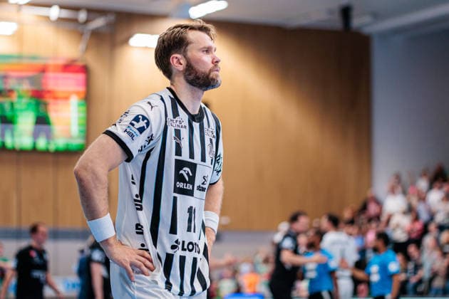 Handball, HBL, TSV GWD Minden - THW Kiel #5 Petter Overby (THW Kiel, 11) zeigt sich nach Spielende enttaeuscht ueber die 34:30 Niederlage GER, GWD Minden vs. THW Kiel, Handball, 1. Bundesliga, 33. Spieltag, Spielzeit 2025 2026, 03.06.2026 GER, GWD Minden vs. THW Kiel, Handball, 1. Bundesliga, 33. Spieltag, Spielzeit 2025 2026, 03.06.2026 Minden Copyright: xEibner-Pressefoto JanxRollingerx EP_JSK