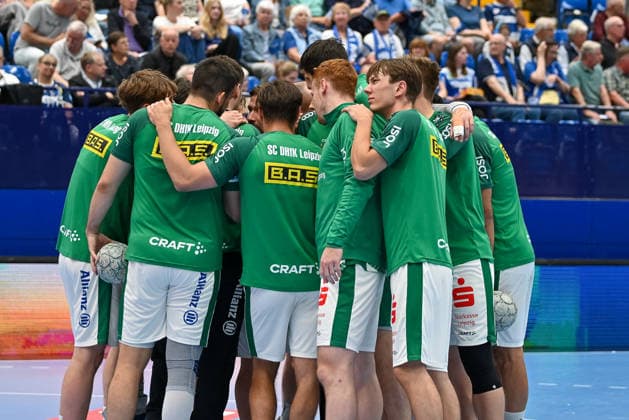 Handball, HBL, TBV Lemgo - SC DHfK Leipzig #3 Teamkreis SC DHfK Leipzig TBV Lemgo Lippe vs. SC DHfK Leipzig, Handball, 1. Bundesliga, 33. Spieltag, Saison 2025 2026, 03.06.2026, TBV Lemgo Lippe vs. SC DHfK Leipzig, Handball, 1. Bundesliga, 33. Spieltag, Saison 2025 2026, 03.06.2026 Lemgo Copyright: xEibner-Pressefoto RobertxGertzenx EP_RGN