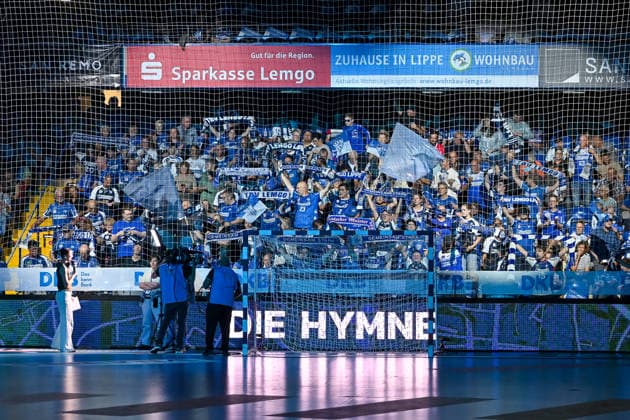 Handball, HBL, TBV Lemgo - SC DHfK Leipzig #3 Fanblock Schals TBV Lemgo Lippe TBV Lemgo Lippe vs. SC DHfK Leipzig, Handball, 1. Bundesliga, 33. Spieltag, Saison 2025 2026, 03.06.2026, TBV Lemgo Lippe vs. SC DHfK Leipzig, Handball, 1. Bundesliga, 33. Spieltag, Saison 2025 2026, 03.06.2026 Lemgo Copyright: xEibner-Pressefoto RobertxGertzenx EP_RGN