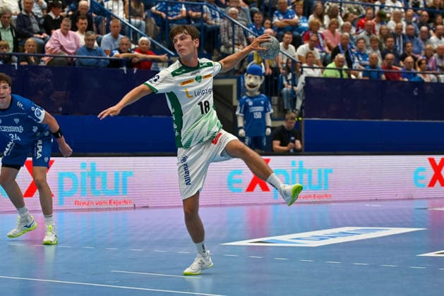 Handball, HBL, TBV Lemgo - SC DHfK Leipzig #3 Staffan Peter (SC DHfK Leipzig, 18) beim Siebenmeter TBV Lemgo Lippe vs. SC DHfK Leipzig, Handball, 1. Bundesliga, 33. Spieltag, Saison 2025 2026, 03.06.2026, TBV Lemgo Lippe vs. SC DHfK Leipzig, Handball, 1. Bundesliga, 33. Spieltag, Saison 2025 2026, 03.06.2026 Lemgo Copyright: xEibner-Pressefoto RobertxGertzenx EP_RGN