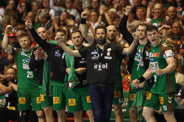 Handball, HBL, SC Magdeburg - VfL Gummersbach #3 03.06.2026, xtgx, Handball, Daikin HBL, SC Magdeburg - VfL Gummersbach v.l. Bennet Wiegert (Magdeburg, Trainer) Jubel, Torjubel, jubelt ueber das Tor, celebrate the goal, celebration Magdeburg