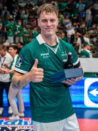 Handball, HBL, Frisch Auf! Göppingen - TVB 1898 Stuttgart #6 Victor Kloeve (Frisch Auf Goeppingen, 07) wurde Dritter bei der Wahl zum Spieler des Jahres, Frisch Auf Goeppingen vs. TVB Stuttgart, Handball, 1. Bundesliga, Herren, Spielzeit 2025 2026, 03.06.2026, Frisch Auf Goeppingen vs. TVB Stuttgart, Handball, 1. Bundesliga, Herren, Spielzeit 2025 2026, 03.06.2026 Goeppingen Copyright: xEibner-Pressefoto MichaelxSchmidx EP_MST