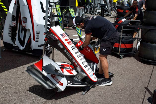 F1 - MONACO GRAND PRIX 2026 TGR Haas F1 Team VF-26, Mechanical detail mechanic, mecanicien, mechanics front wing aerodynamism, aerodynamic, aerodynamics during the Formula 1 Grand Prix de Canada 2026, 6th round of the 2026 Formula One World Championship, WM, Weltmeisterschaft from June 5 to 7, 2026 on the Circuit de Monaco, in Monte-Carlo, Monaco - Monte-CarloMonaco Copyright: xXavixBonillax