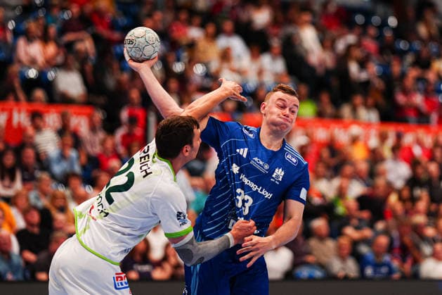 Jona Schoch (HSG Wetzlar, 22), Moritz Sauter (Handball Verein Hamburg, 33) GER, Handball Sport Verein Hamburg vs. HSG Wetzlar, Handball, 1. Bundesliga, Spieltag 33, Saison 2025 2026, 04.06.2026 GER, Handball Sport Verein Hamburg vs. HSG Wetzlar, Handball, 1. Bundesliga, Spieltag 33, Saison 2025 2026, 04.06.2026 Hamburg Copyright: xEibner-Pressefoto MarcelxvonxFehrnx EP_MFN