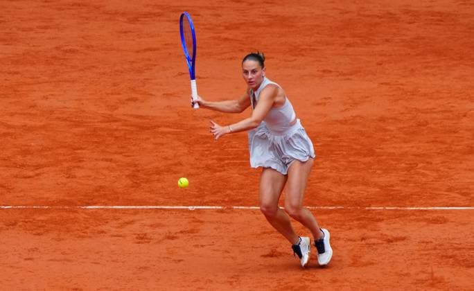 Marta Kostyuk French Open Tennis, Day Twelve, Tennis, Roland Garros, Paris, France - 04 Jun 2026Paris Roland Garros France EDITORIAL USE ONLY No use with unauthorised audio, video, data, fixture lists, club league logos or live services. Online in-match use limited to 120 images, no video emulation. No use in betting, games or single club league player publications. Copyright: xJavierxGarcia Shutterstockx 16906558dx