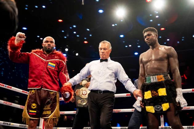 June 5, 2026, Montreal, Pq, CANADA: 35Albert Ramirez, left, celebrates his win by decision over Lerrone Richards in their WBA interim light heavyweight World Championship, WM, Weltmeisterschaft fight in Montreal on Thursday, June 4, 2026. Canada News - June 5, 2026 - ZUMAc35_ 20260605_zaf_c35_001 Copyright: xChristopherxKatsarovx