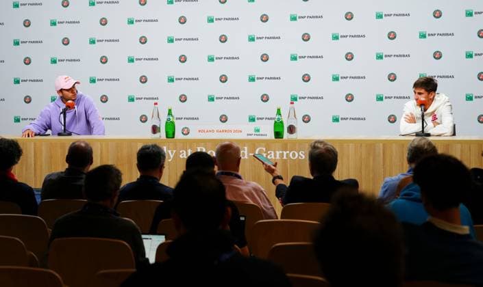 Semi-final opponents Matteo Arnaldi, right, and Flavio Cobolli hold a joint press conference, PK, Pressekonferenz after Arnaldi pulled out of their match, citing a virus French Open Tennis, Day Thirteen, Tennis, Roland Garros, Paris, France - 05 Jun 2026Paris Roland Garros France EDITORIAL USE ONLY No use with unauthorised audio, video, data, fixture lists, club league logos or live services. Online in-match use limited to 120 images, no video emulation. No use in betting, games or single club league player publications. Copyright: xJavierxGarcia Shutterstockx 16906561x