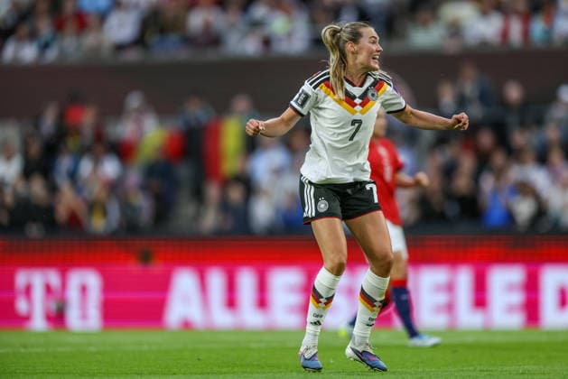 GER, Köln, Deutschland vs Norwegen, Länderspiel, Fussball, FIFA, Spielzeit 2026 2027, WM-Qualifikation, Rhein-Energie-Stadion, 5. Spieltag im Bild: Marie Müller (Deutschland Frauen 7), Tor, Jubel und Freude, Emotionen beim Länderspieldebut DFB DFL REGULATIONS PROHIBIT ANY USE OF PHOTOGRAPHS AS IMAGE SEQUENCES AND OR QUASI-VIDEO, 05.06.2026 Copyright: HMBxMedia HendrikxHamelau