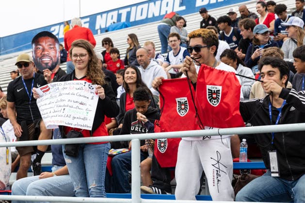 SOCCER - FIFA World Cup, WM, Weltmeisterschaft, Fussball 2026, preview SANTA BARBARA,CALIFORNIA,USA,05.JUN.26 - SOCCER - FIFA World Cup 2026, USA, Mexico, Canada, training. Image shows fans of AUT. GEPAxpictures xArminxRauthner