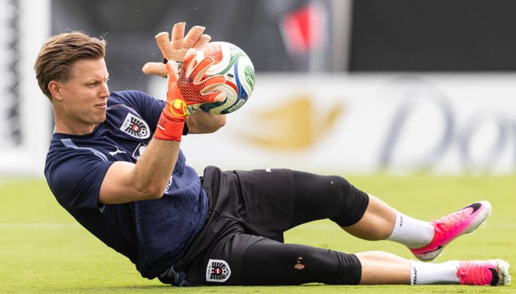 SOCCER - FIFA World Cup, WM, Weltmeisterschaft, Fussball 2026, preview SANTA BARBARA,CALIFORNIA,USA,05.JUN.26 - SOCCER - FIFA World Cup 2026, USA, Mexico, Canada, training. Image shows Patrick Pentz (AUT). GEPAxpictures xArminxRauthner