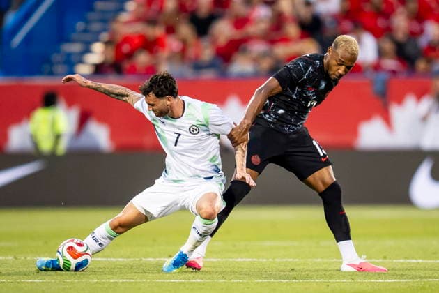June 5, 2026, Montreal, Pq, Canada: Canada s Derek Cornelius (13) and Republic of Ireland s Kevin O Toole (7) vie for possession during first half International Friendly, Länderspiel, Nationalmannschaft soccer action in Montreal, on Friday, June 6, 2026. Canada News - June 5, 2026 - ZUMAc35_ 20260605_zaf_c35_114 Copyright: xChristopherxKatsarovx