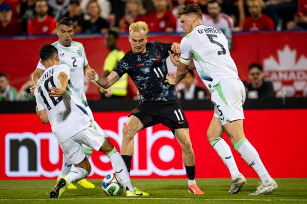 June 5, 2026, Montreal, Pq, Canada: Republic of Ireland s Seamus Coleman (2), Jamie McGrath (10) and John Egan (5) defend against Canada s Liam Millar (11) during second half International Friendly, Länderspiel, Nationalmannschaft soccer action in Montreal, on Friday, June 5, 2026. Canada News - June 5, 2026 - ZUMAc35_ 20260605_zaf_c35_121 Copyright: xChristopherxKatsarovx